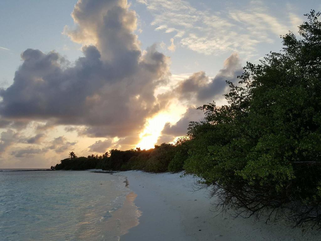Fulhadhoo Inn Luaran gambar